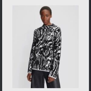 Ted Baker Zaidie Zebra black white artsy sweater size S (Ted size 1) NWT